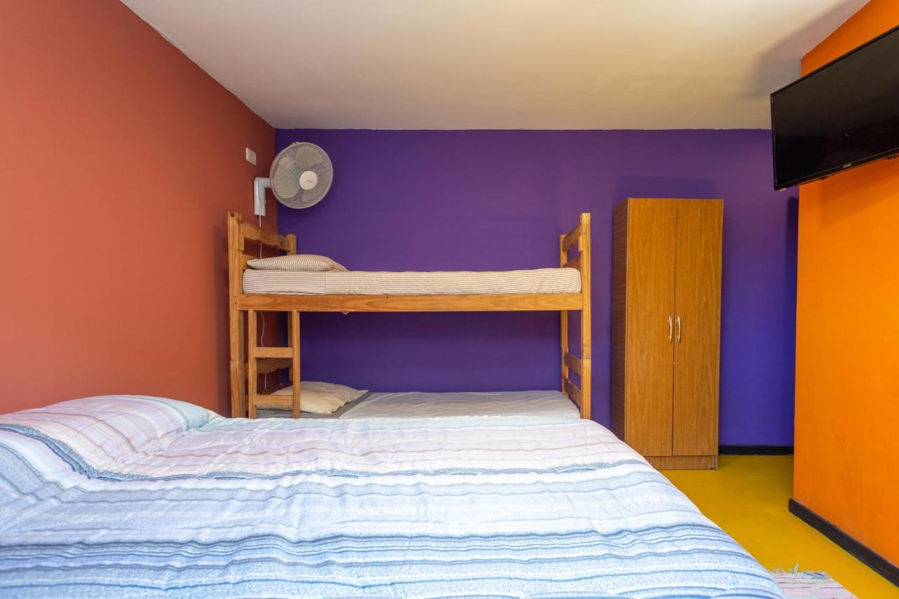 Del Barcito Hostel And Suites 埃斯特角城 外观 照片