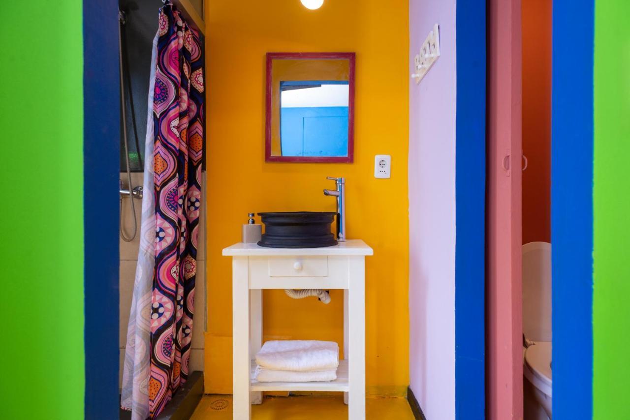 Del Barcito Hostel And Suites 埃斯特角城 外观 照片
