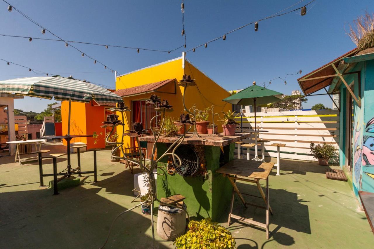 Del Barcito Hostel And Suites 埃斯特角城 外观 照片