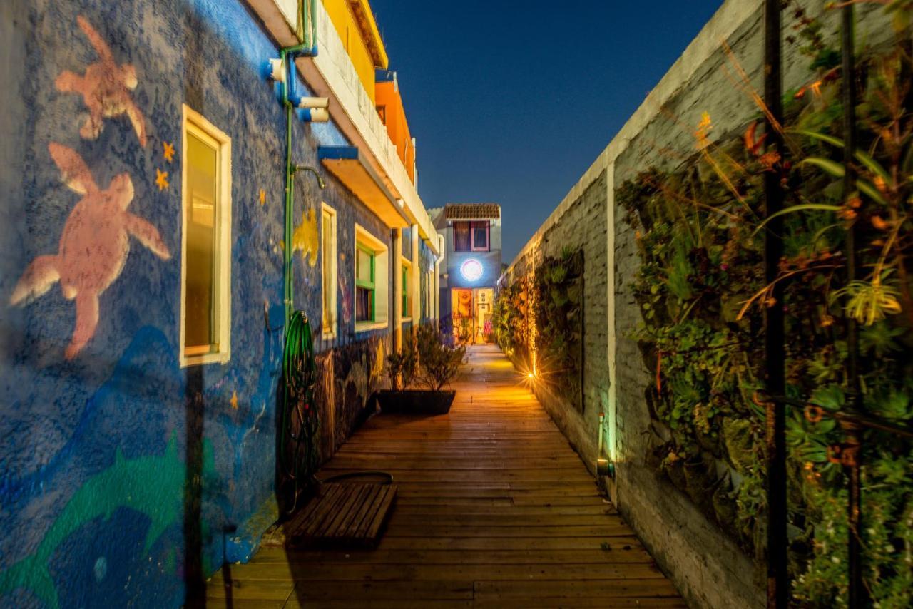 Del Barcito Hostel And Suites 埃斯特角城 外观 照片