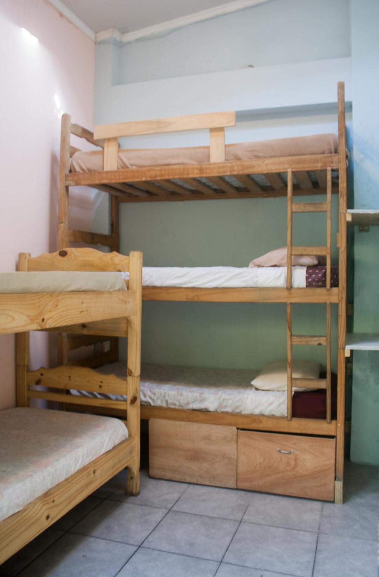 Del Barcito Hostel And Suites 埃斯特角城 外观 照片