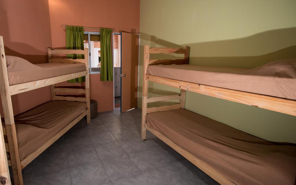 Del Barcito Hostel And Suites 埃斯特角城 客房 照片